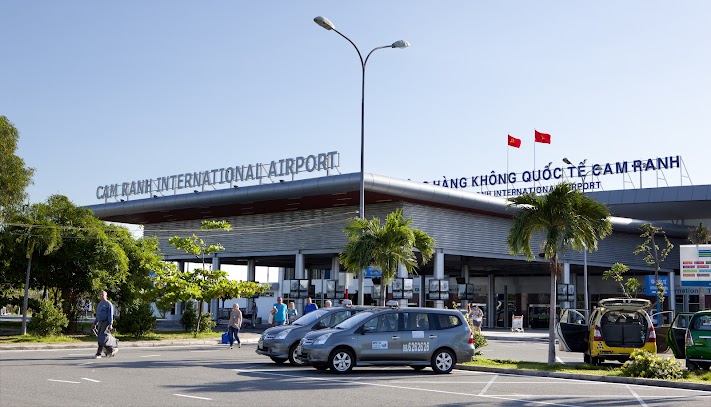 sân bay quốc tế Cam Ranh