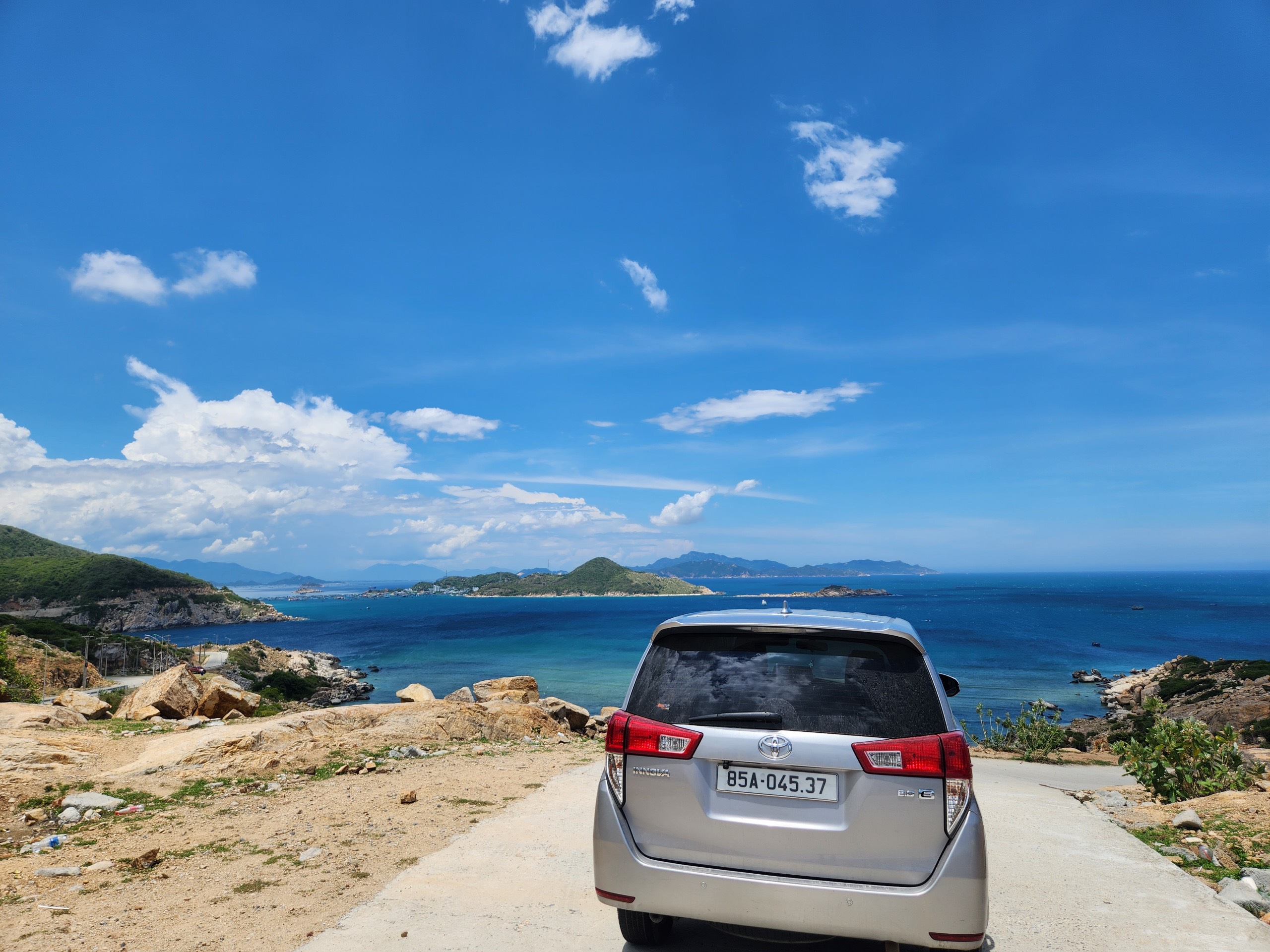 taxi Vĩnh Hy du lịch